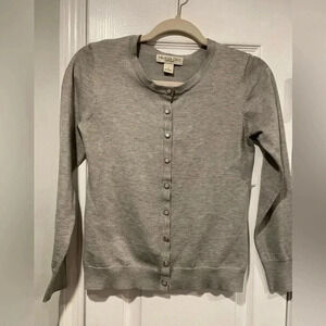 Melrose Chic Gray Button Front Knit Cardigan Pearl Silver Buttons Size S